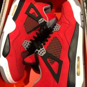 Jordan 4 Toro Red size 10 with Box